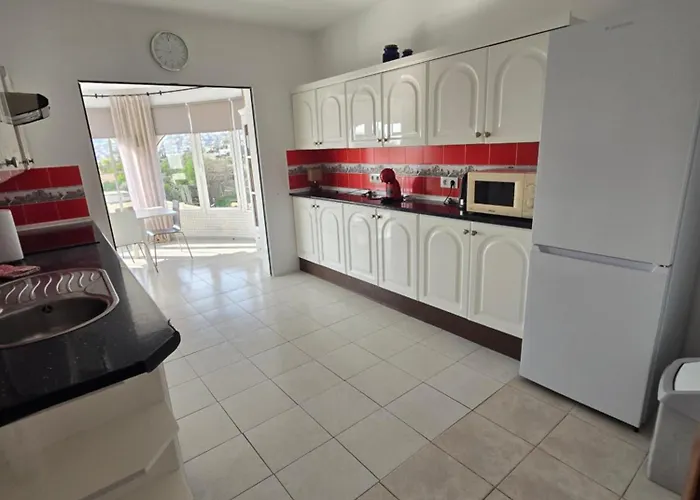 Casa De Personas Villa