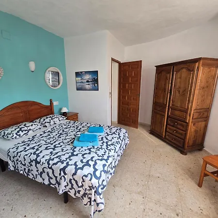 Casa De Personas Villa