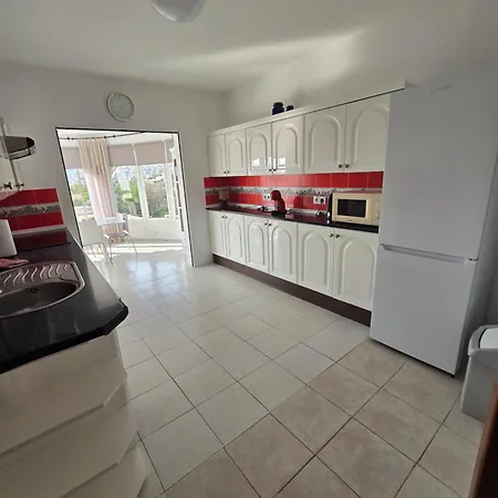 Casa De Personas Villa